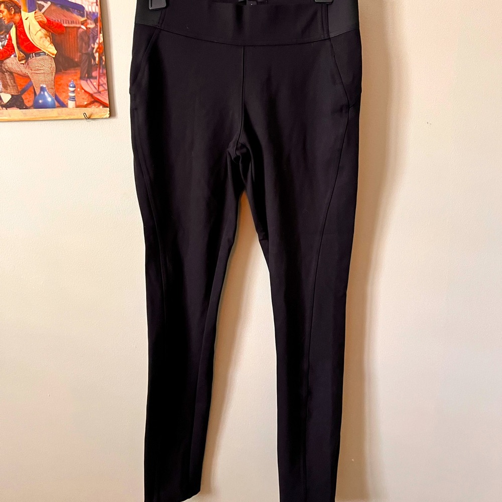 Skinny dress leggings by Simply Vera Wang size S